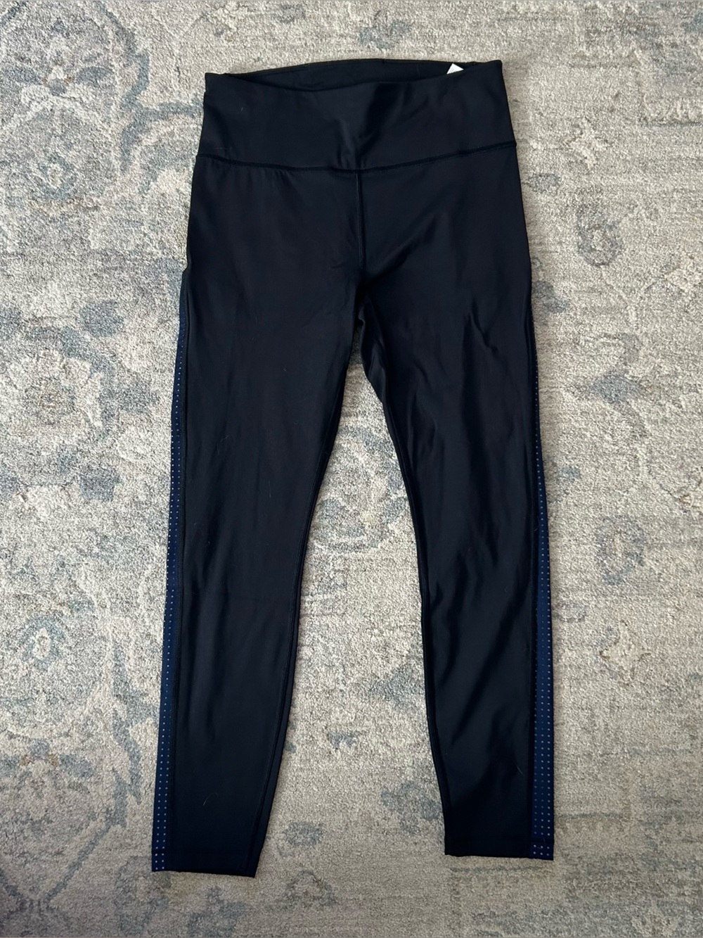 Athleta Ultimate 7/8 Tight Women’s Black Navy Leggings Small